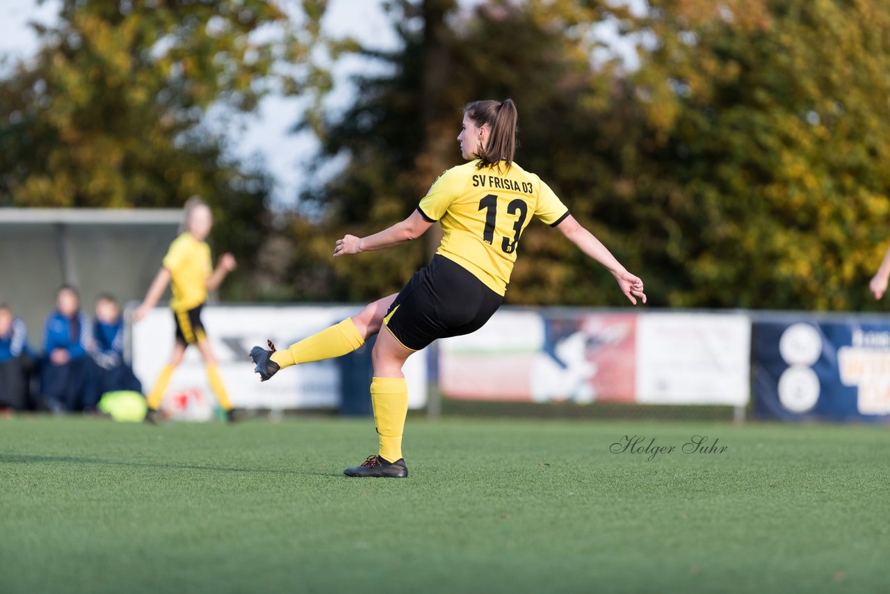 Bild 97 - F SSC Hagen Ahrensburg - SV Frisia 03 Risum-Lindholm : Ergebnis: 2:0